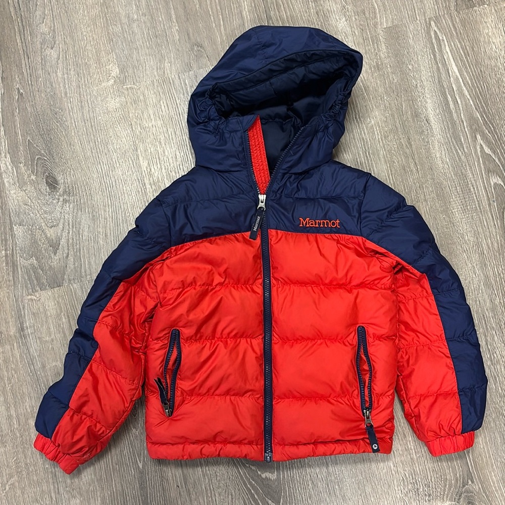 Marmot Kids XS Navy/Red-Orange Puffy with Hood… sooo warm! EUC!